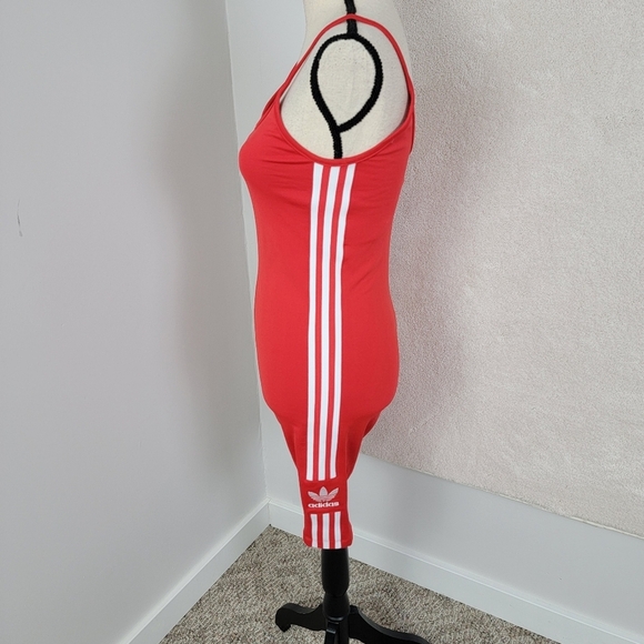 Adidas Women's Originals Lush Red And White Active Cycling Bodysuit Sz Small NEW - Picture 6 of 12